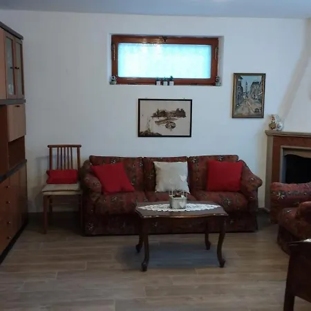 La Di Capolaia Casa de Férias Introdacqua