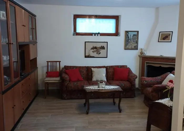 La Di Capolaia Nyaraló Introdacqua